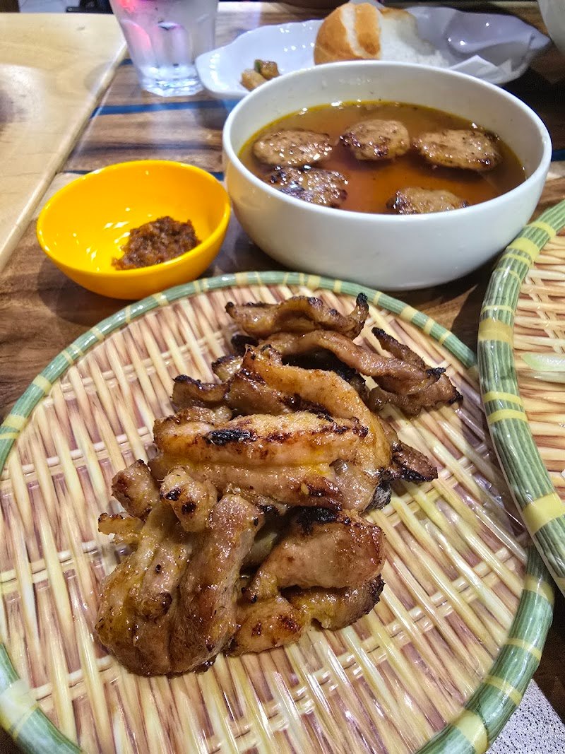 Pho Viet Vietnamese Bar & Grill photo 5