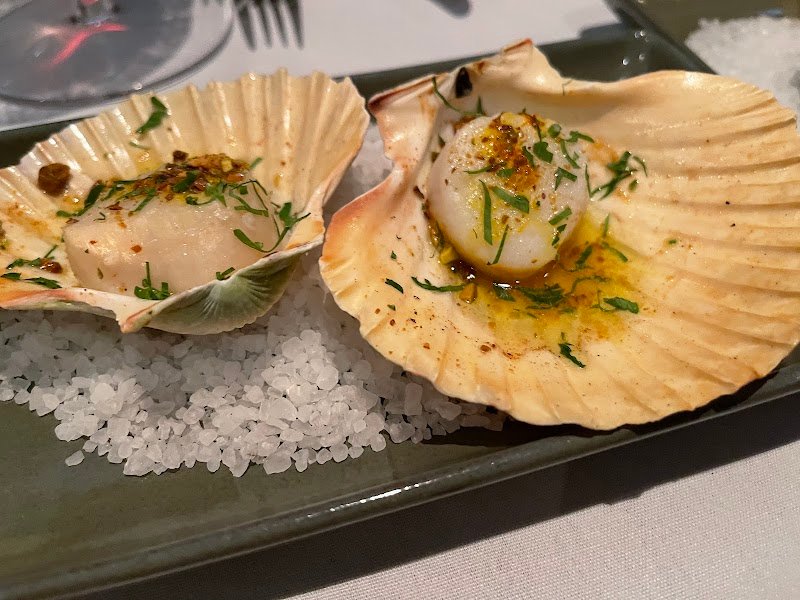 Black Hide Caxton Street photo 7