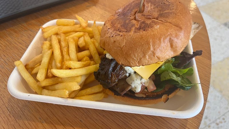 Brazzos Smokehouse - Sunshine Plaza photo 5