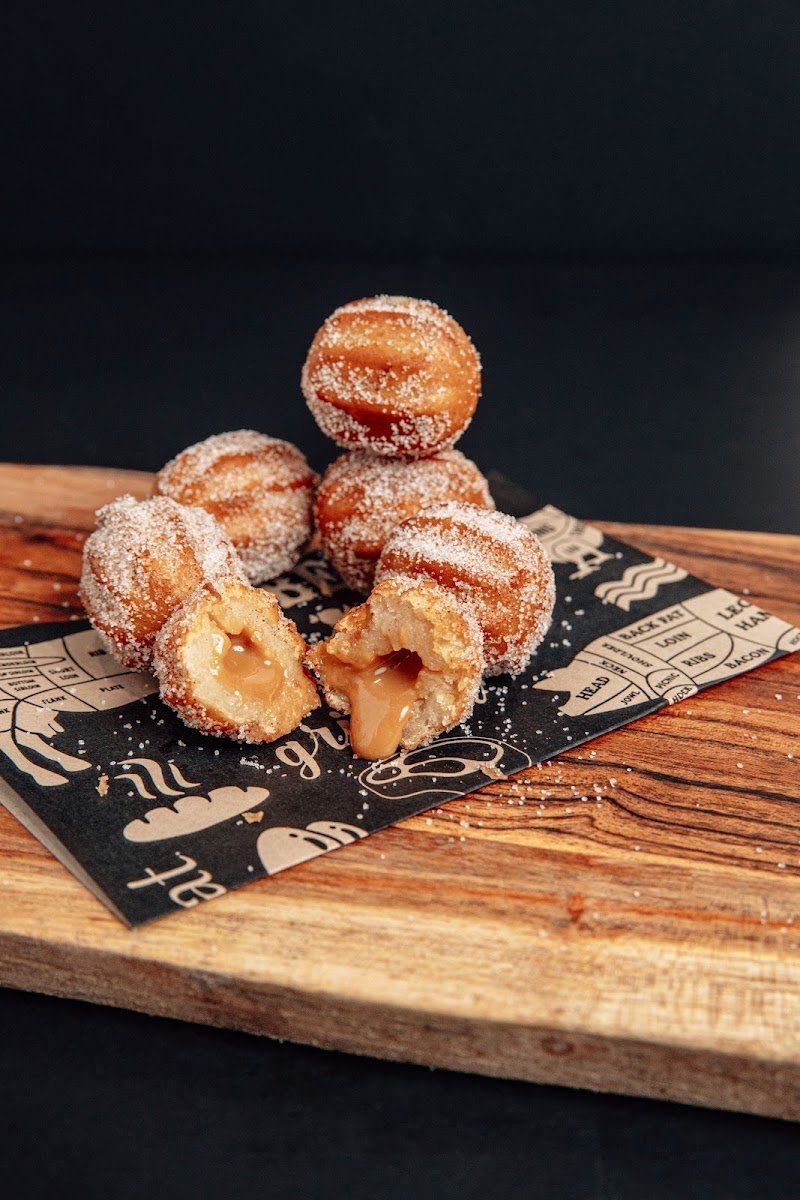 Brazzos Smokehouse - Sunshine Plaza photo 7